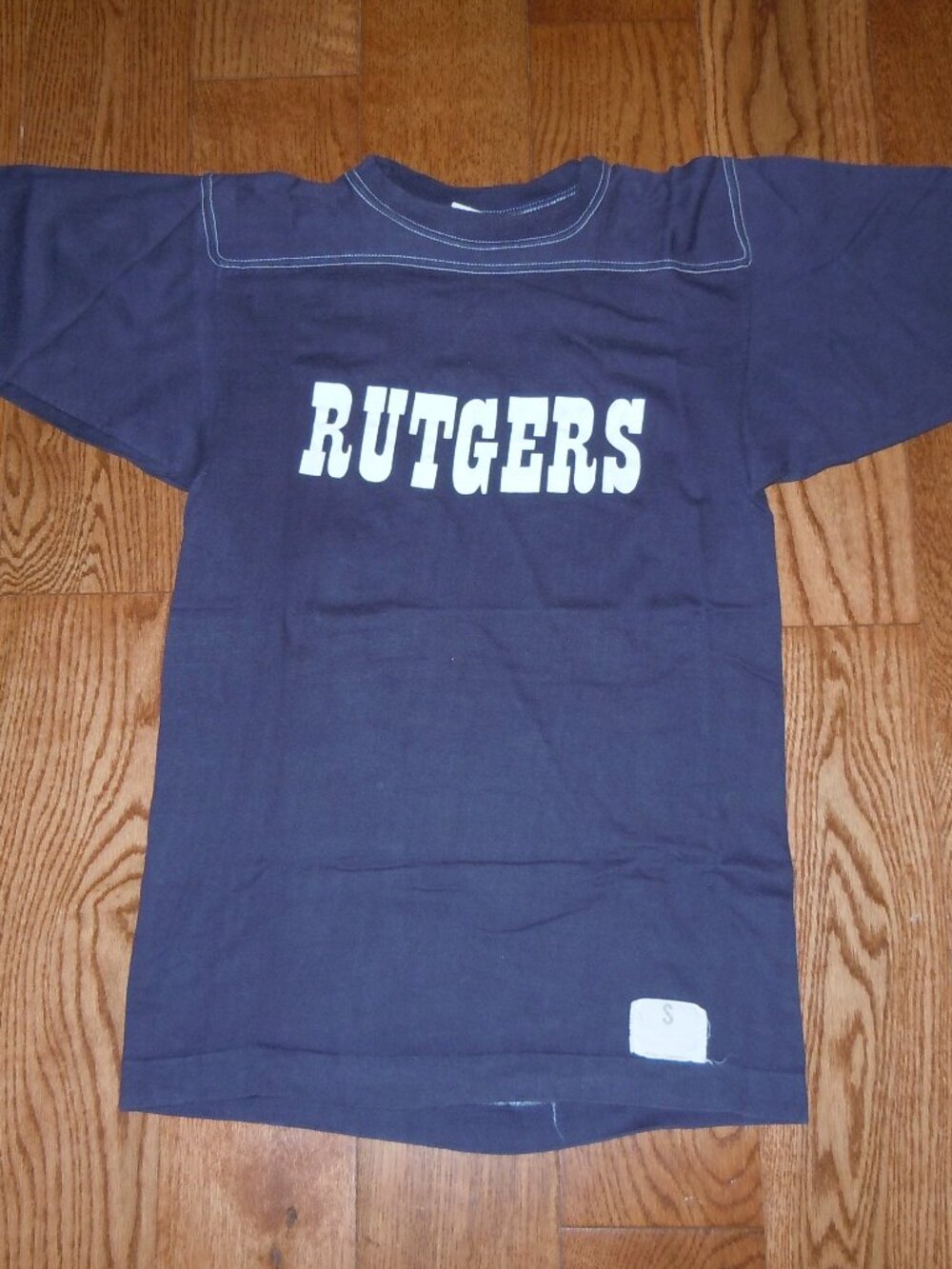 VINTAGE 1970s RUTGERS UNIVERSITY JERSEY STYLE SHIRT SZ SMALL